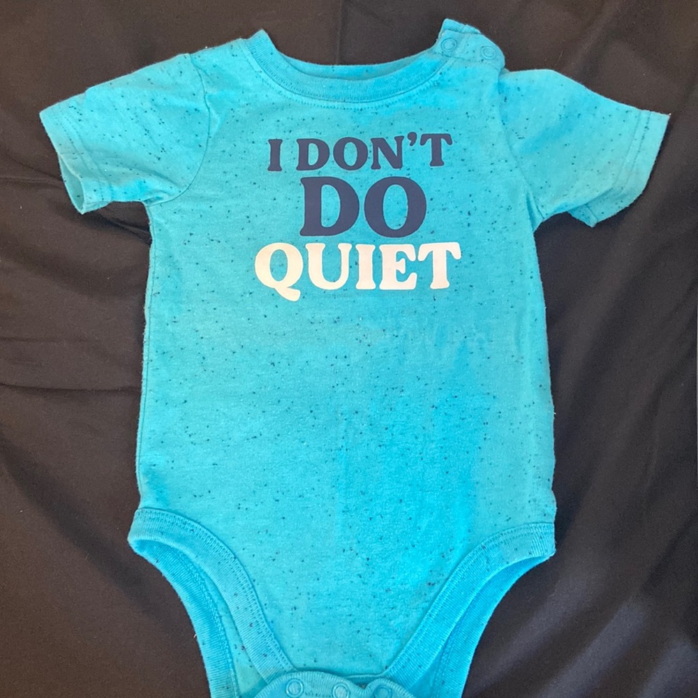 6-9 months blue short sleeve onesie with print